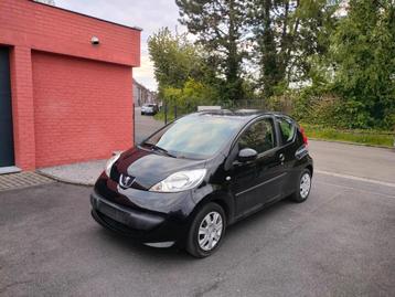 PEUGEOT 107 BENZINE 2009 EURO 4 ROZE BLADBEDIENING OK