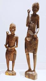 2 Afrikaanse beelden van strijders / jagers, Antiek en Kunst, Kunst | Beelden en Houtsnijwerken, Ophalen of Verzenden