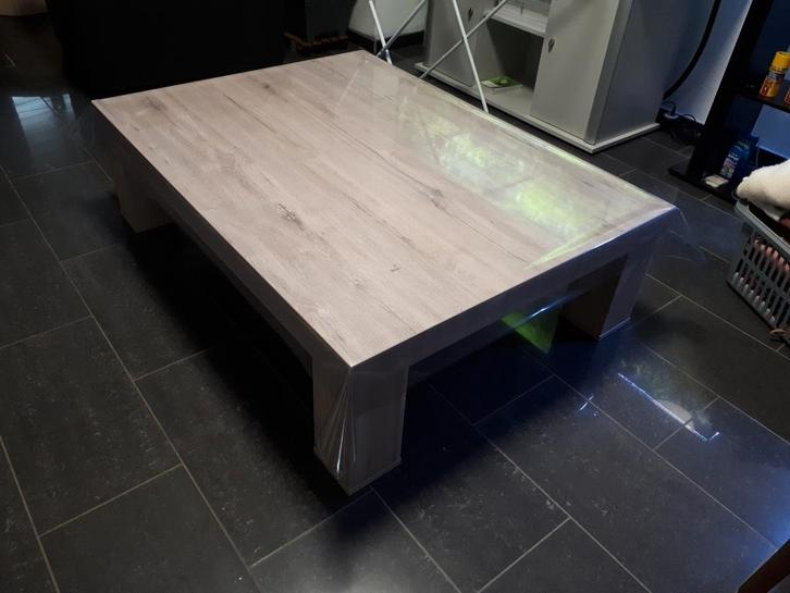 Grande table de salon, Huis en Inrichting, Tafels | Salontafels, Nieuw, Minder dan 50 cm, 100 tot 150 cm, 100 tot 150 cm, Rechthoekig