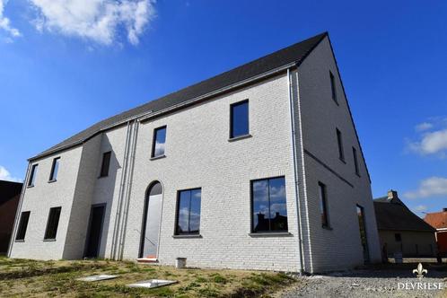 Woning te koop in Meulebeke, 3 slpks, Immo, Huizen en Appartementen te koop, Vrijstaande woning