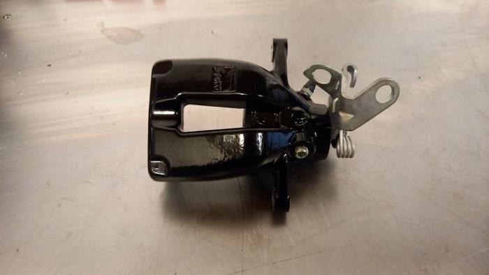 Remklauw (Tang) rechts-achter van een Audi RS3, Auto-onderdelen, Remmen en Aandrijving, Audi, Nieuw, 12 maanden garantie, Ophalen of Verzenden
