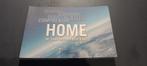 Yann Arthus-Bertrand 'Home' boek., Ophalen of Verzenden, Gelezen
