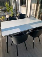 Tuinset Hartman, Enlèvement, Comme neuf