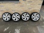 Winterbanden Golf 8/7 GTI 225/40/R18 Bridgestone, Auto-onderdelen, Banden en Velgen, Ophalen, 18 inch, Gebruikt, Banden en Velgen
