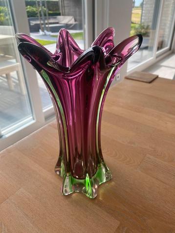 Glas sierkunst vaasje