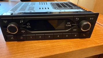 Autoradio beschikbaar voor biedingen