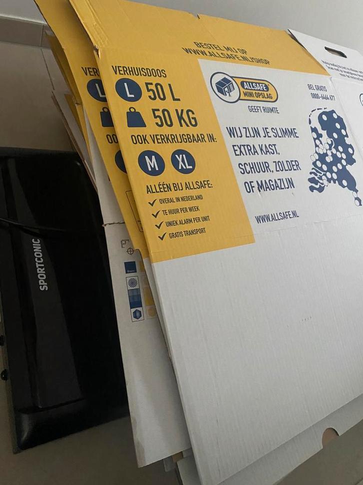 Circa 40 verhuisdozen en 15 verhuisdekens, Doe-het-zelf en Bouw, Kratten en Dozen, Ophalen