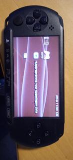 Psp met oplader en memory stick, Games en Spelcomputers, Spelcomputers | Sony PSP, Ophalen of Verzenden, Refurbished, Zwart, PSP