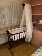 Wieg met matrasje, hoofdkussen en lakensetje in prima staat!, Kinderen en Baby's, Babywiegjes en Ledikanten, Ophalen, Gebruikt