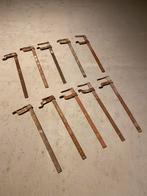 10 Profielhaken / muurklemmen, Ophalen, Zo goed als nieuw