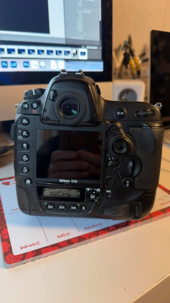 Nikon D4s, Audio, Tv en Foto, Videocamera's Digitaal, Zo goed als nieuw, Camera, Ophalen of Verzenden