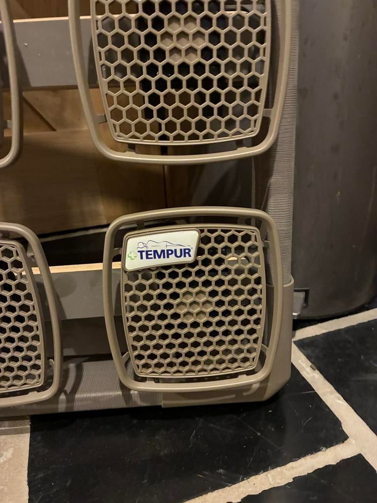 lattenbodems van Tempur, 90 cm, Comme neuf, Enlèvement, Sommier
