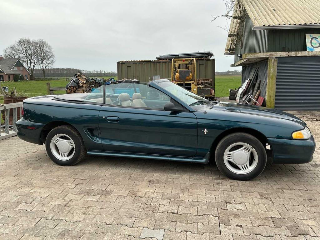 Ford Usa Mustang 3.8 V6 Voiture Classique Décapotable, Achat, Entreprise, Cabriolet, Toit ouvrant