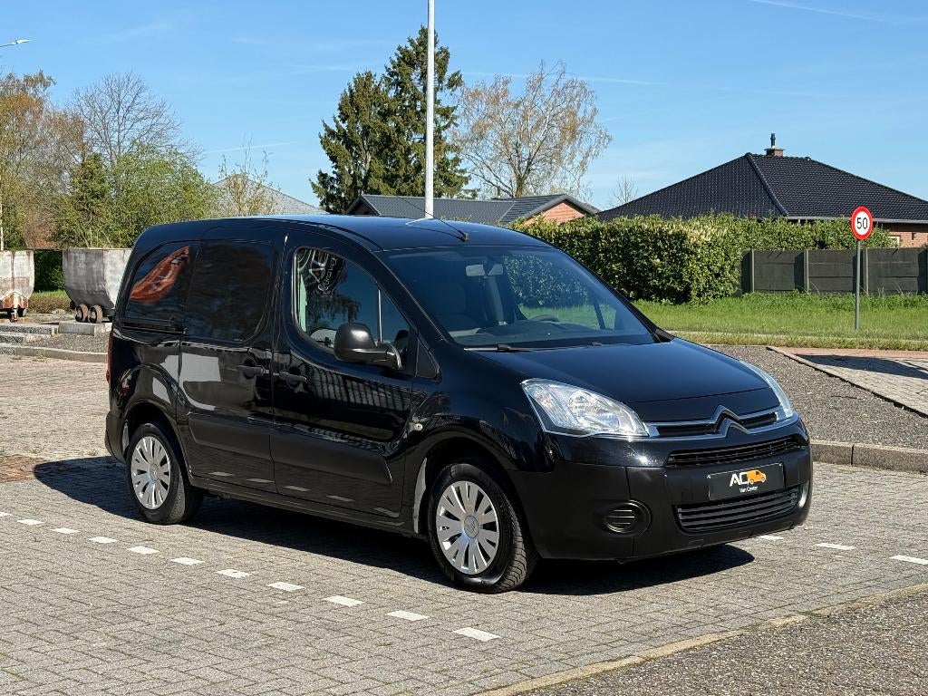 ✅Citroen Berlingo 1.6HDI/Airco/Garantie/Trekhaak/1.Eig/2013, Voorwielaandrijving, Euro 5, Stof, Zwart