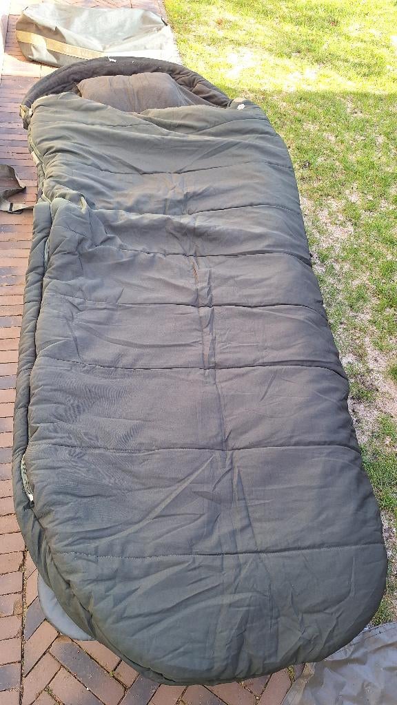 slaapzak JRC storm 5 season voor alle seizoenen, Watersport en Boten, Hengelsport | Karpervissen, Zo goed als nieuw, Complete set