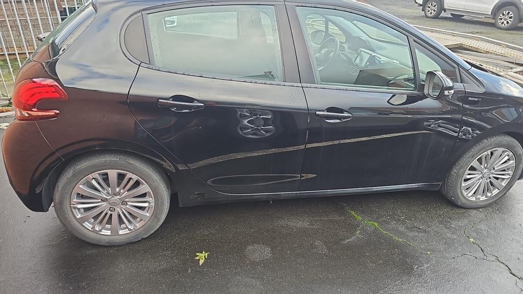 Peugeot 208 essence 2019, Achat, Euro 6, Entreprise, Boîte manuelle