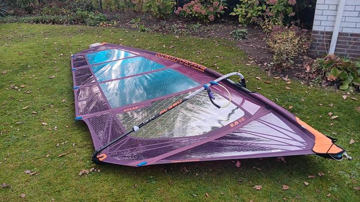 Neilpryde Atlas HD 5.8, Watersport en Boten, Windsurfen, Gebruikt, Zeil, Met draagtas, 5 tot 7 m², Ophalen