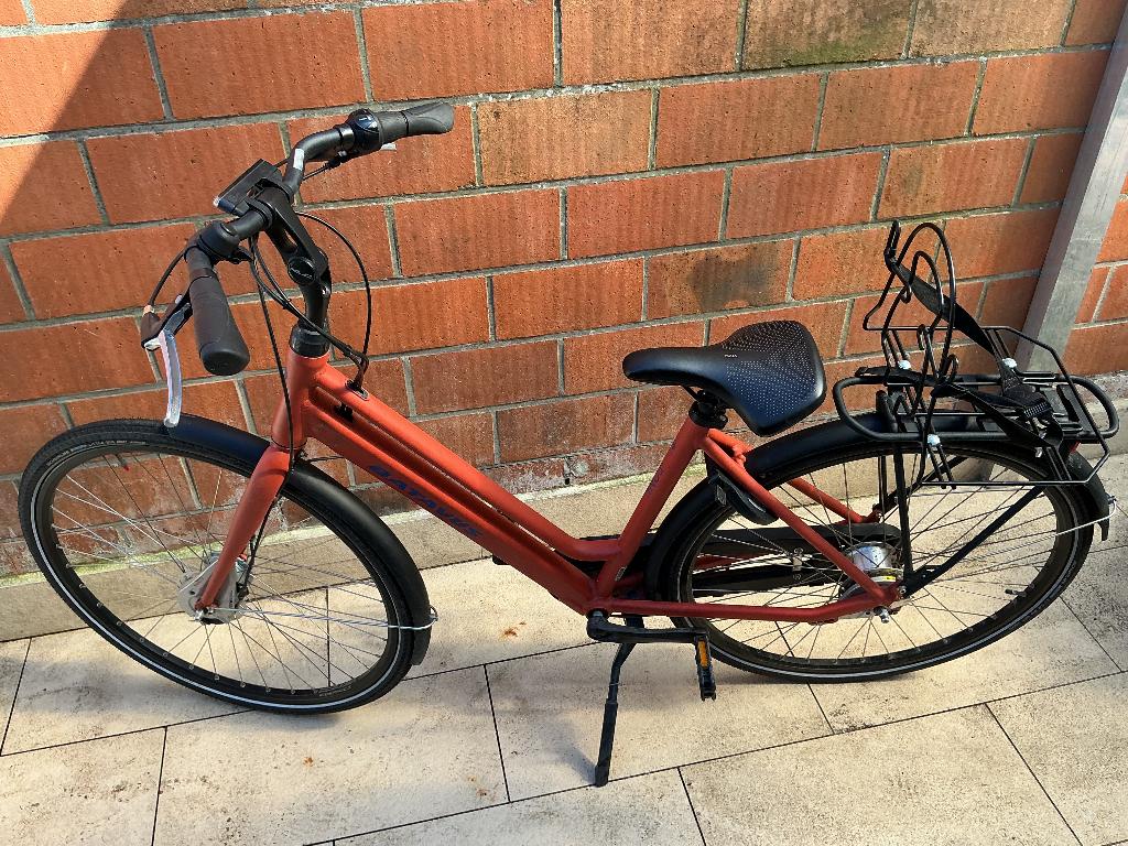 Batavus Fonk Damesfiets–In Nieuwstaat–Licht & Comfortabel, Ophalen, Batavus
