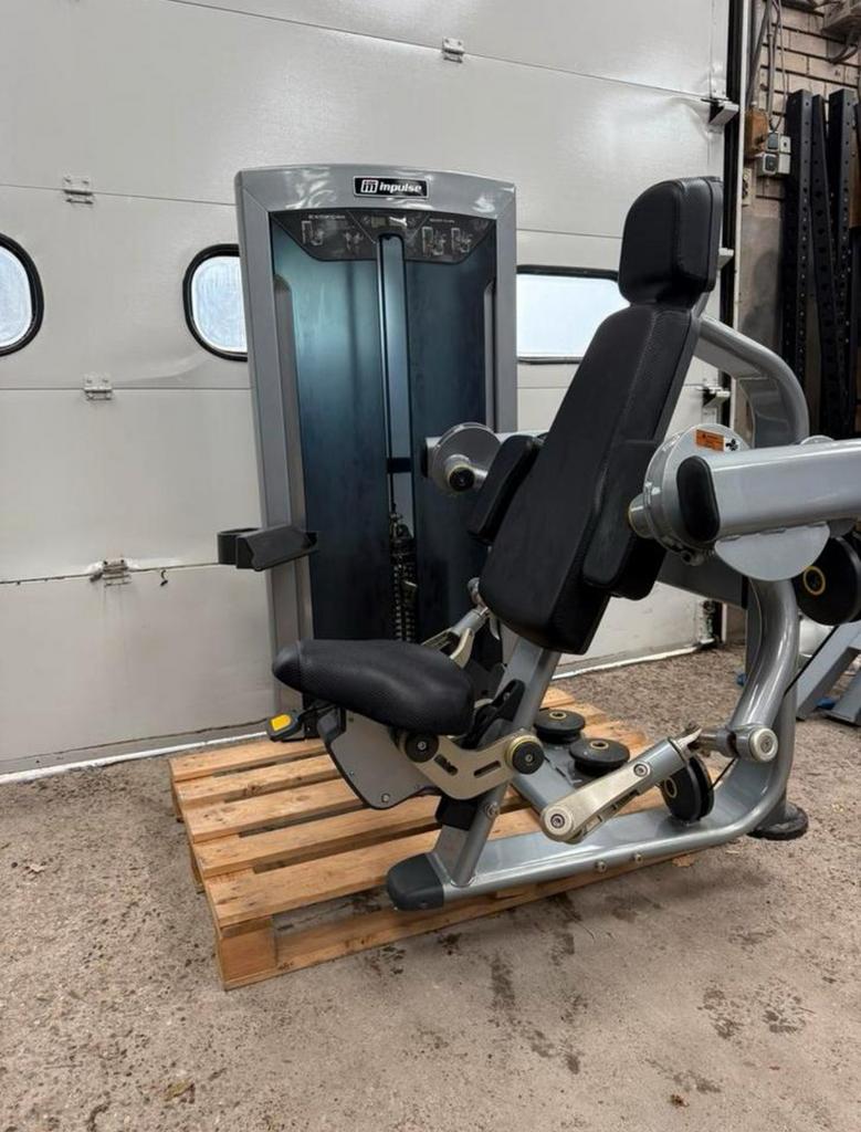 Impulse Exoform Bicep curl / biceps machine / bizeps / bizep, Ophalen, Gebruikt, Benen, Overige typen