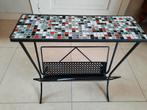 vintage kranten- of tijdschrifthouder met mozaïek, Enlèvement, Utilisé