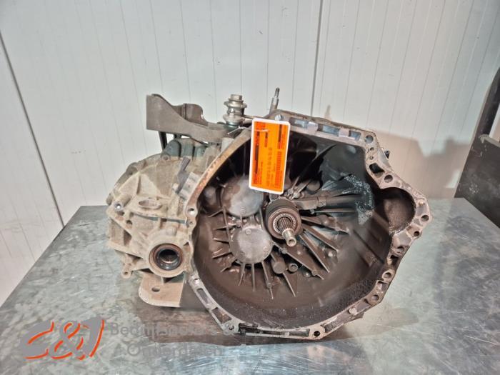 Boîte de vitesse d'un Mercedes Vito, Autos : Pièces & Accessoires, Transmission & Accessoires, 3 mois de garantie, Utilisé, -