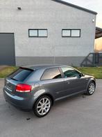 Audi A3 1.8 tfsi, Autos, Argent ou Gris, Achat, Boîte manuelle, Noir