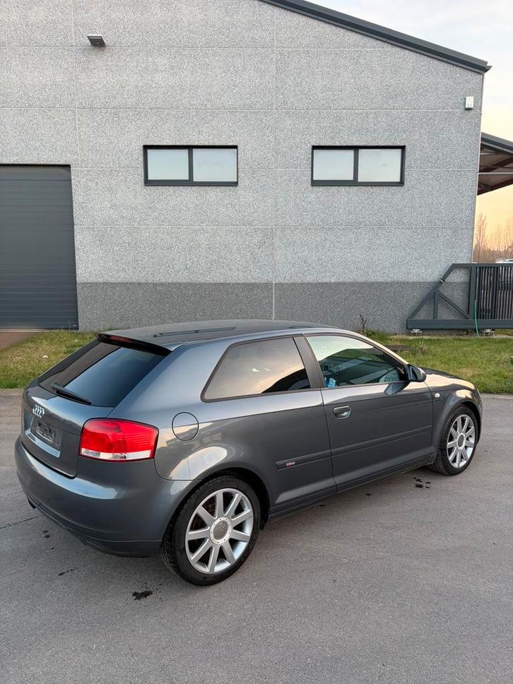 Audi A3 1.8 tfsi, Autos, Audi, Particulier, A3, Air conditionné automatique, Essence, 3 portes, Boîte manuelle, Argent ou Gris