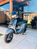 Vespa Sprint Custom Full Options B Klasse Led Valbeugels, Ophalen of Verzenden, Zo goed als nieuw, Benzine, Vespa