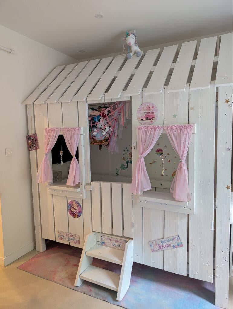 Kinderkamer bed pipowagen speelhuisje, Kinderen en Baby's, Ophalen