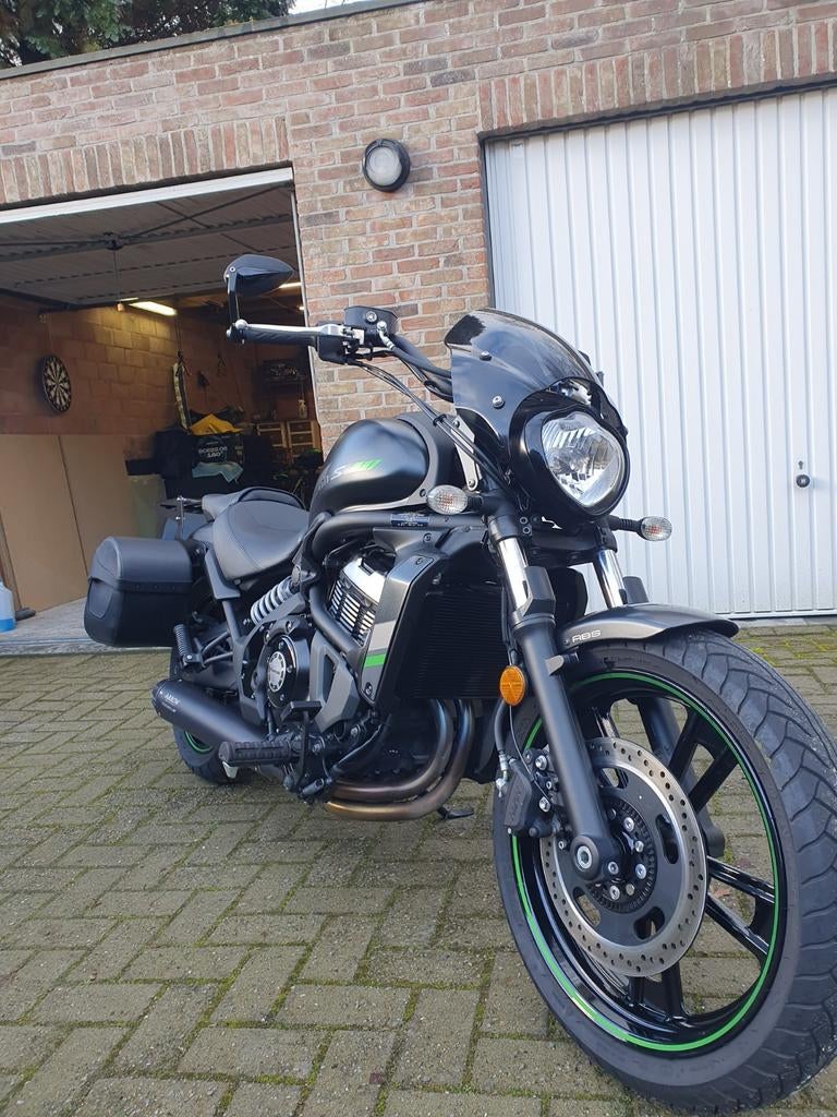 Nieuwstaat bj2023 3300km, 2 cilinders, Chopper, Particulier, Meer dan 35 kW