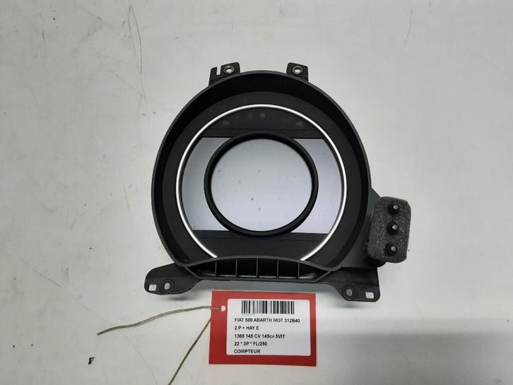 KM TELLER Abarth 500 / 595 / 695 (01-2008/-) (7357510430), Auto-onderdelen, Dashboard en Schakelaars, Overige automerken, Gebruikt