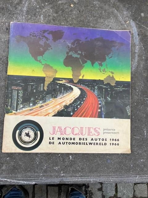 MONDE DE L'AUTOMOBILE 1966 JACQUES CHOCOLATE, Livres, Livres d'images & Albums d'images, Enlèvement ou Envoi, Utilisé, Chocolade Jacques