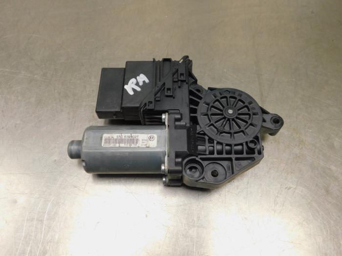 Moteur de vitre portière d'un Volkswagen Golf Plus, Volkswagen, -, 3 mois de garantie, Utilisé