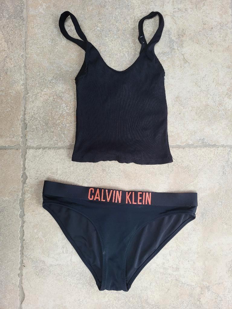 Merk Calvin Klein zwart broekje mt 176, Enfants & Bébés, Vêtements enfant | Taille 176, Calvin klein, Enlèvement ou Envoi, Comme neuf