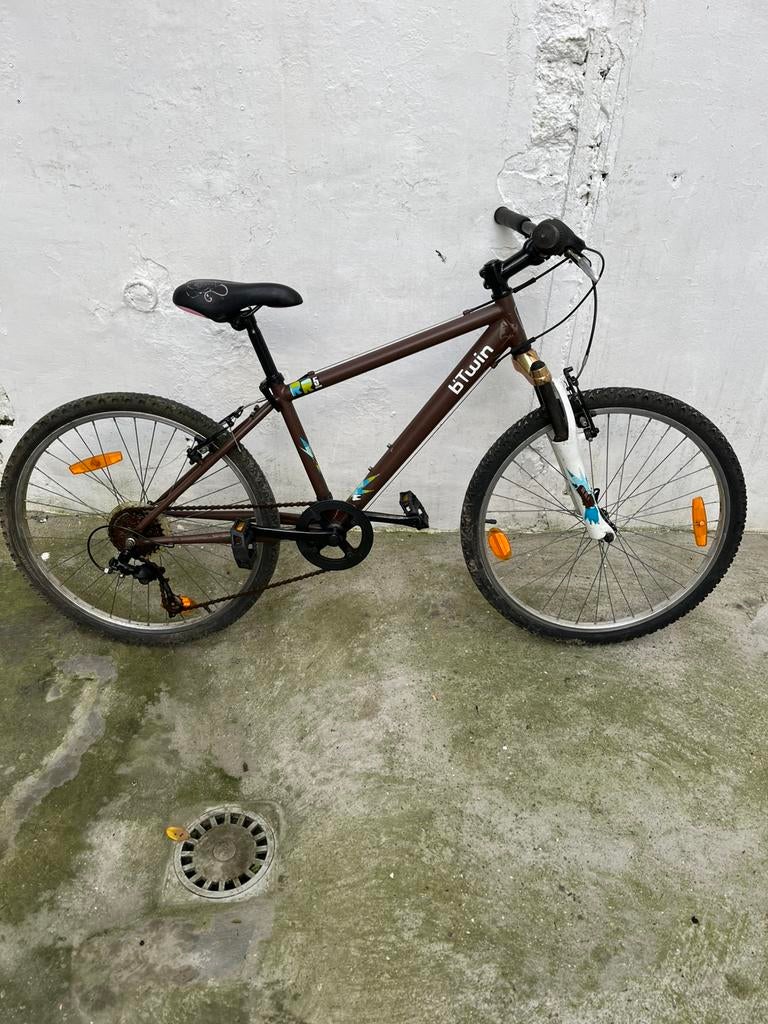 24 inch mountainbike 6 tot 12 jaar, Fietsen en Brommers, Ophalen, Zo goed als nieuw