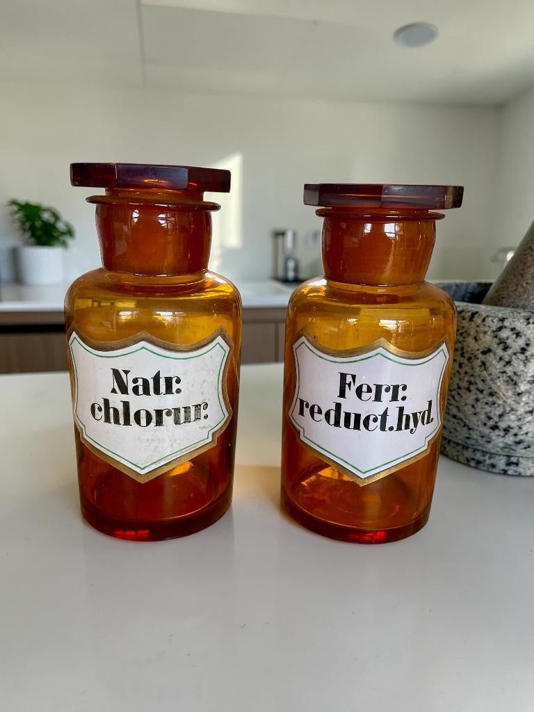 Flacons d’apothicaire anciens avec étiquettes verre ambré, Antiquités & Art, Enlèvement ou Envoi