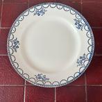 6 assiettes à dessert vintage Saint Amand Amandinoise 2588, Enlèvement ou Envoi