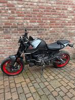 Dommages causés par un accident de moto à la Ducati Monster, Motos, Occasion, 2 cylindres, Particulier, Éclairage LED