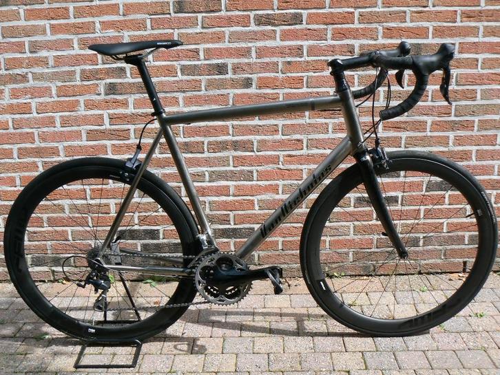 Van Nicholas racefiets., Vélos & Vélomoteurs, Vélos | Vélos de course, Utilisé, Autres marques, 15 à 20 vitesses, Titane, 57 à 61 cm