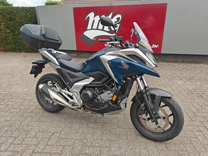 Honda NC750X 2023 8000km, Motos, Motos | Honda, Entreprise, Tourisme, plus de 35 kW, 2 cylindres, Permis Moto A, ABS, Éclairage LED