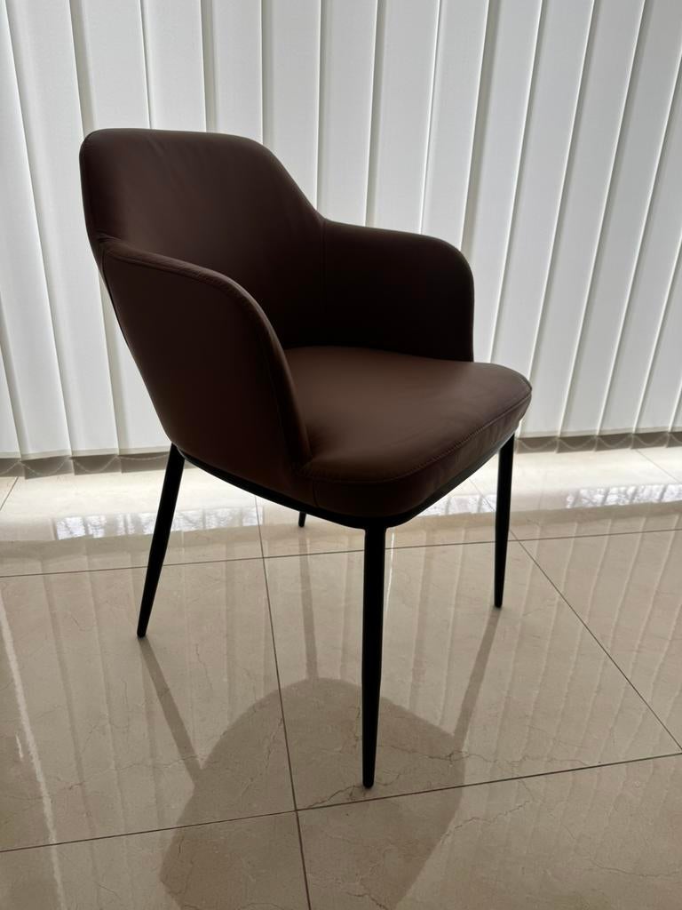 4 chaises en cuir style industriel, Maison & Meubles, Chaises, Comme neuf, Une, Cuir, Enlèvement