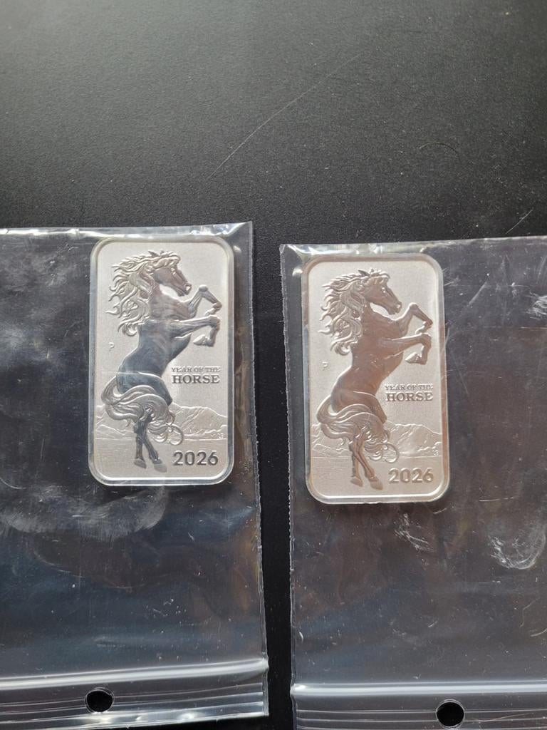 2xZilver horse 1 oz baren, Postzegels en Munten, Ophalen of Verzenden, Zilver