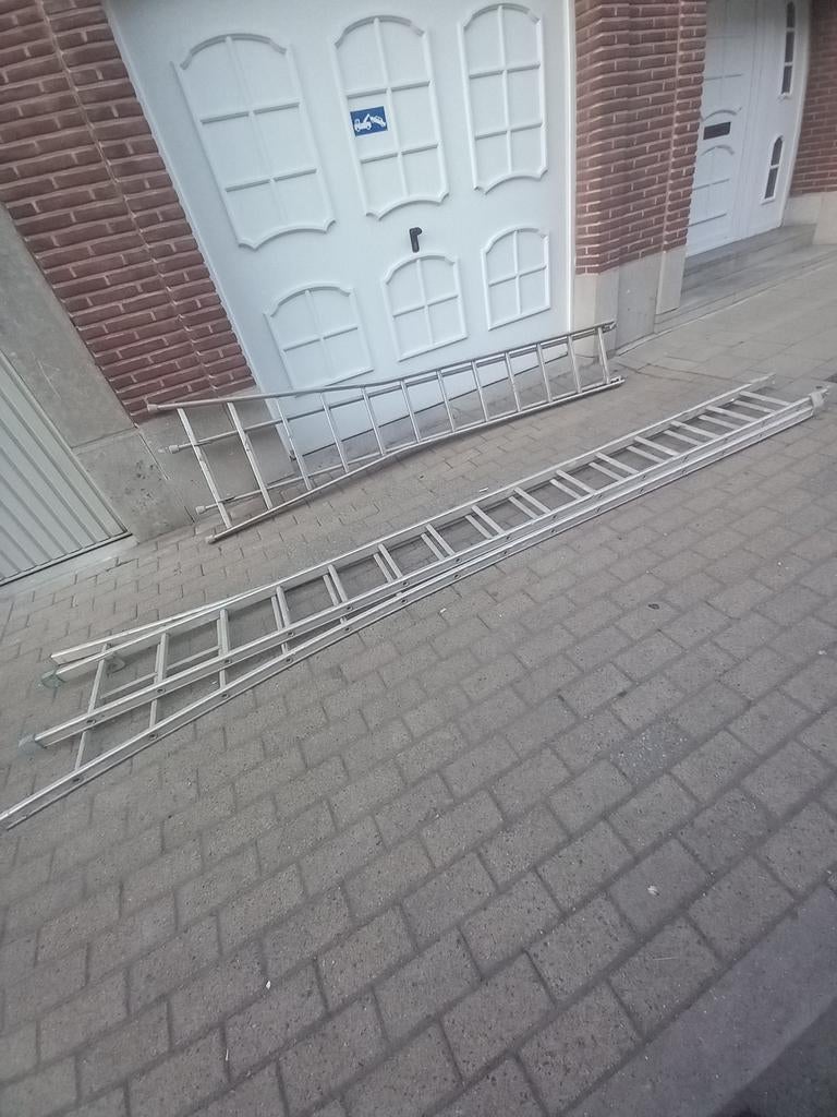 2 echelle double Coulissante en aluminium 2x3m et 2x4m, Enlèvement