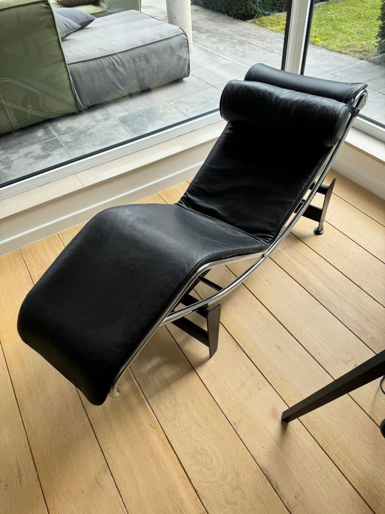 Le Corbusier chaise longue rlpi, Huis en Inrichting, Ophalen, Zo goed als nieuw
