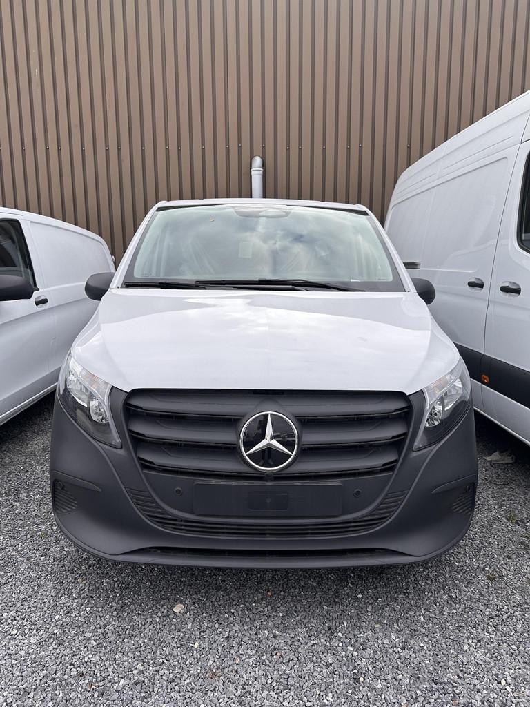 Mercedes-Benz Vito 119 CDI Pro L2 9G-Tronic, Auto's, Automaat, 4 deurs, Zwart, 4 cilinders