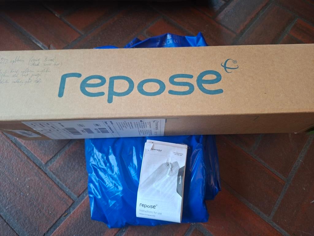 Bedmatras repose opblaasbaar met pomp nieuw !, Divers, Matériel Infirmier, Enlèvement