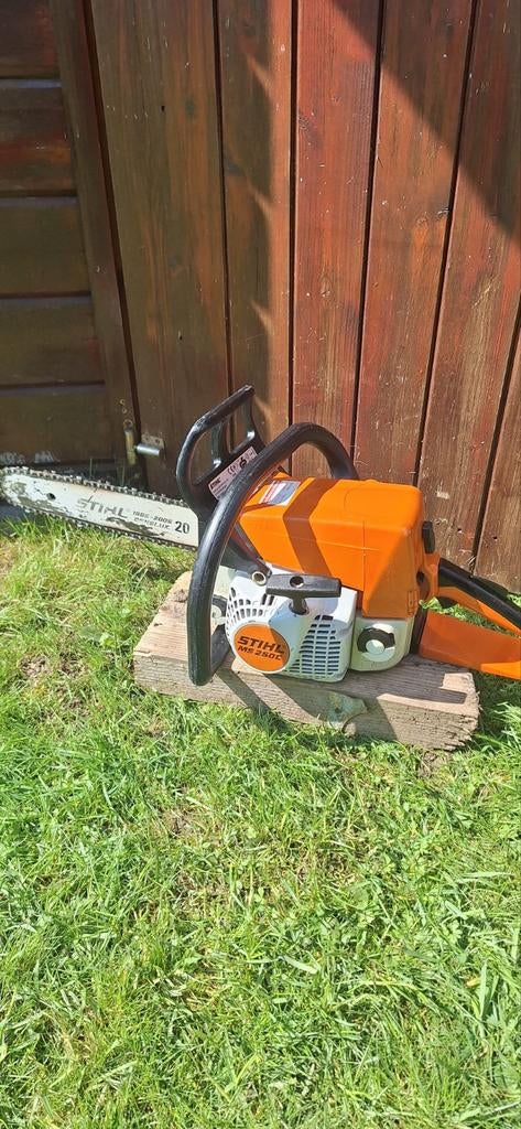 STIHL MS 250C ERGO START kettingzaag, Tuin en Terras, Hand-tuingereedschap, Ophalen