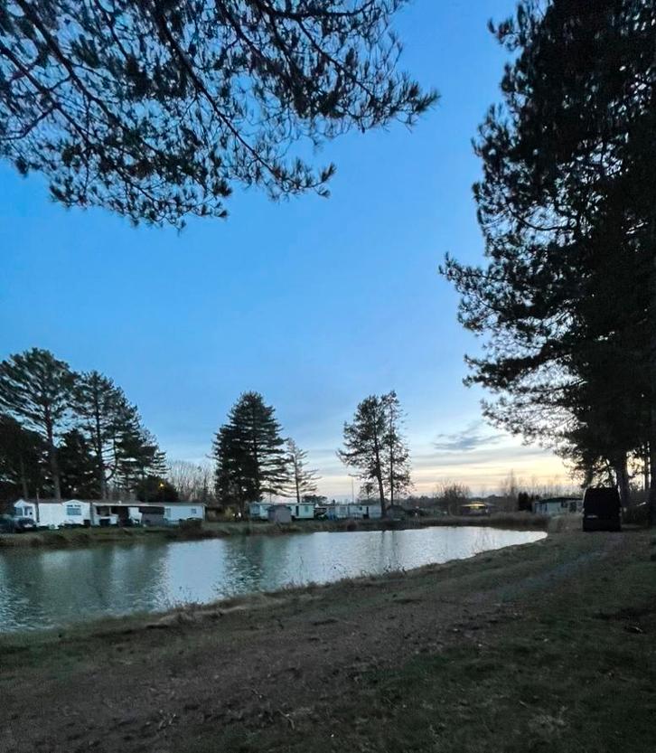 Stacaravan winterproof aan water te Begijnendijk, Immo, Buitenverblijven te koop, Verkoop zonder makelaar