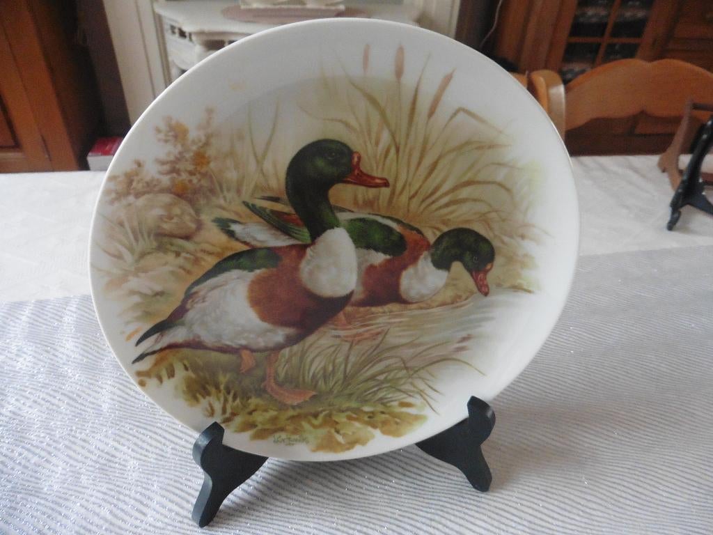 Decoratief porseleinen bord, dierendecor, Ophalen