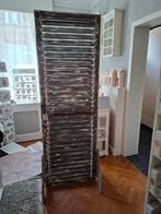 Décoration de porte en bois, Enlèvement